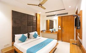 Hotel Fortuner Karol Bagh